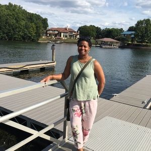 Meet your Posher, Tonys